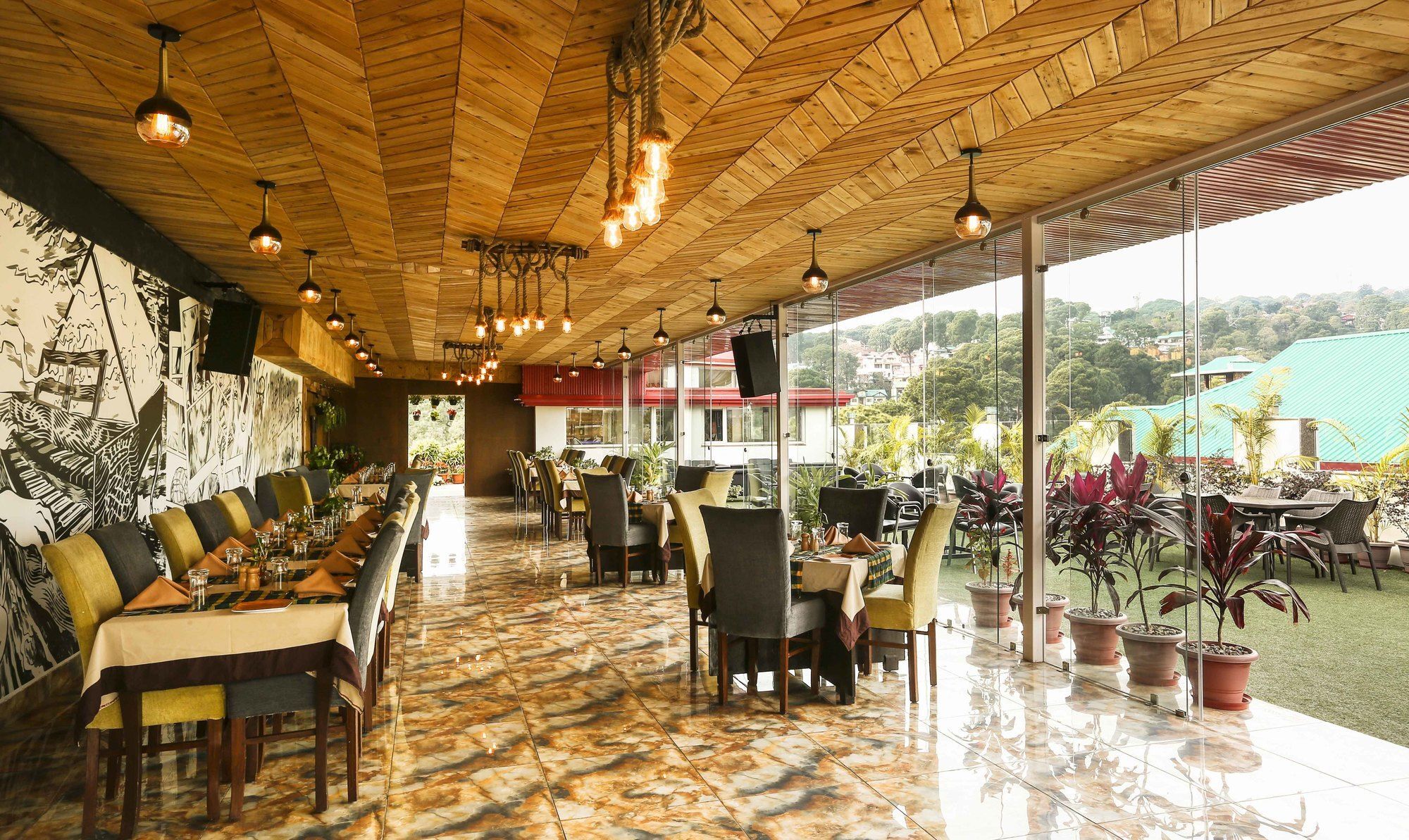 Hotel Treebo Trend Gk Conifer Dharamsala Zewnętrze zdjęcie